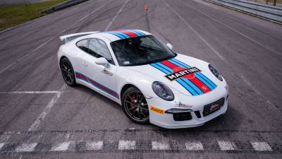 12_Go-Racing-Porsche-911-karta-mundurowa_galery