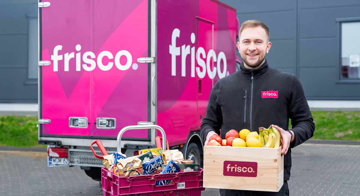 aktualność: Frisco.pl z rabatami w Karcie Mundurowej! Zyskaj nawet 100 zł zniżki na zakupy online